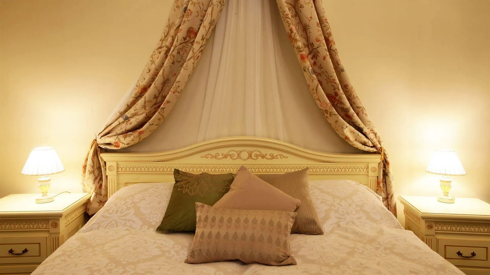 Alisa Hotel Karlovy Vary 4*,